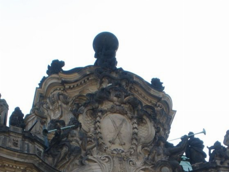 Zwinger porcelánové zvony