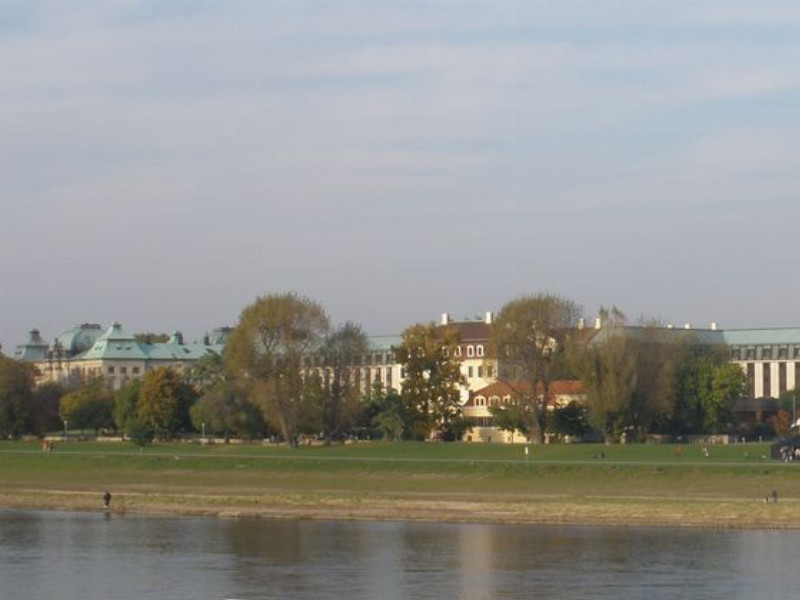 Pravý břeh zblízka